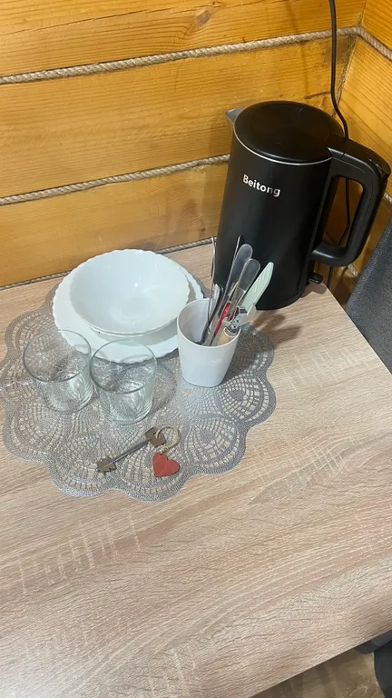 Уютный домик на берегу Катуни с видом на реку