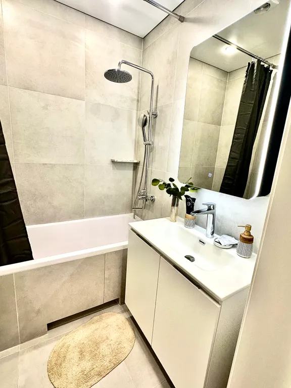 Квартира Квартира Люкс с 2 балконами и дизайнерским ремонтом — Москва