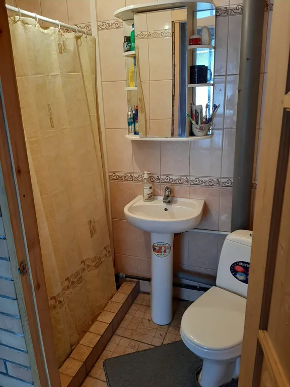 Дом на берегу озера