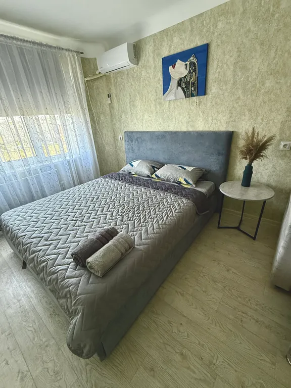 Отличная квартира рядом с аквапарком — аренда посуточно в Волжский