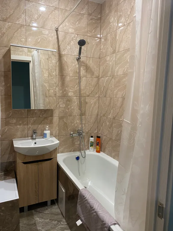 Квартира Семейная двухкомнатная квартира в зелёной роще — Уфа