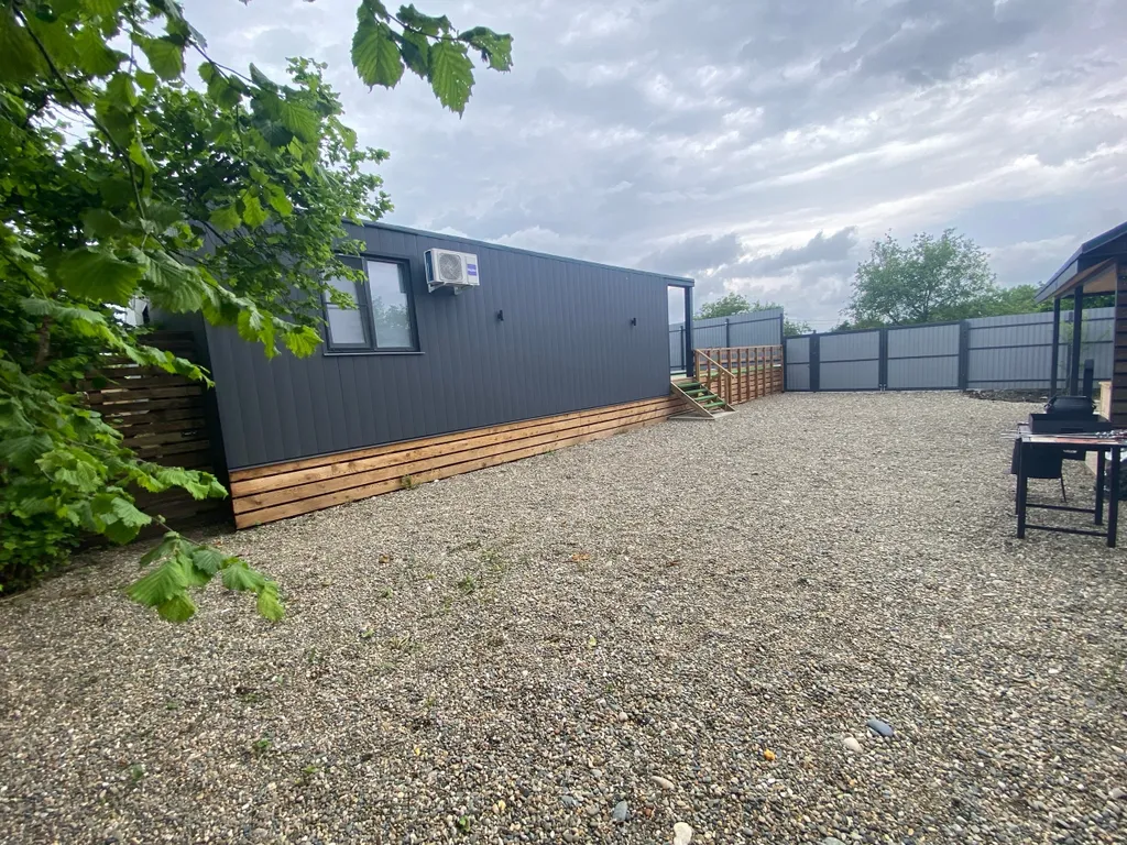 Коттедж Гостевой дом в предгорье реки Адыгеи — Веселый