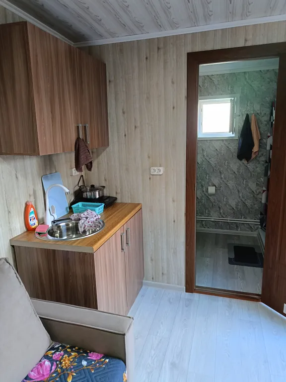 Уютный домик на берегу Камского моря