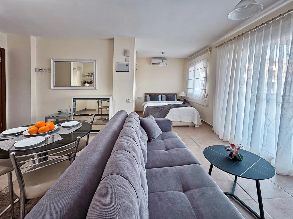 Апартаменты Studio with Niche Thalassa Beach Resort