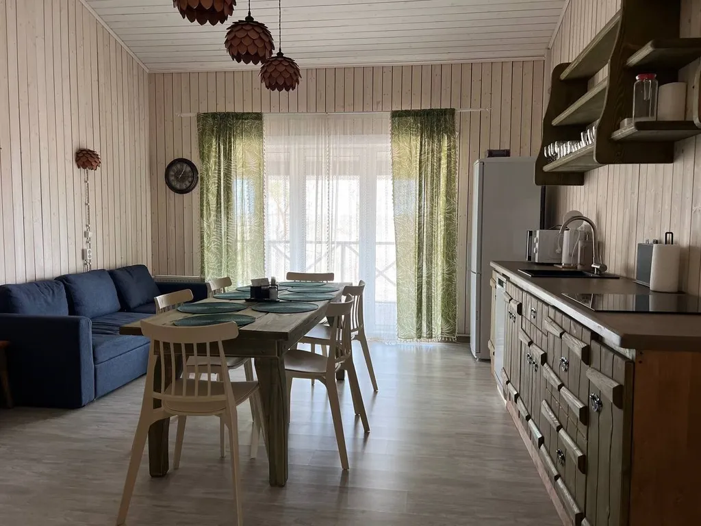 Коттедж 4-комнатный Дом — аренда посуточно в Великий Новгород