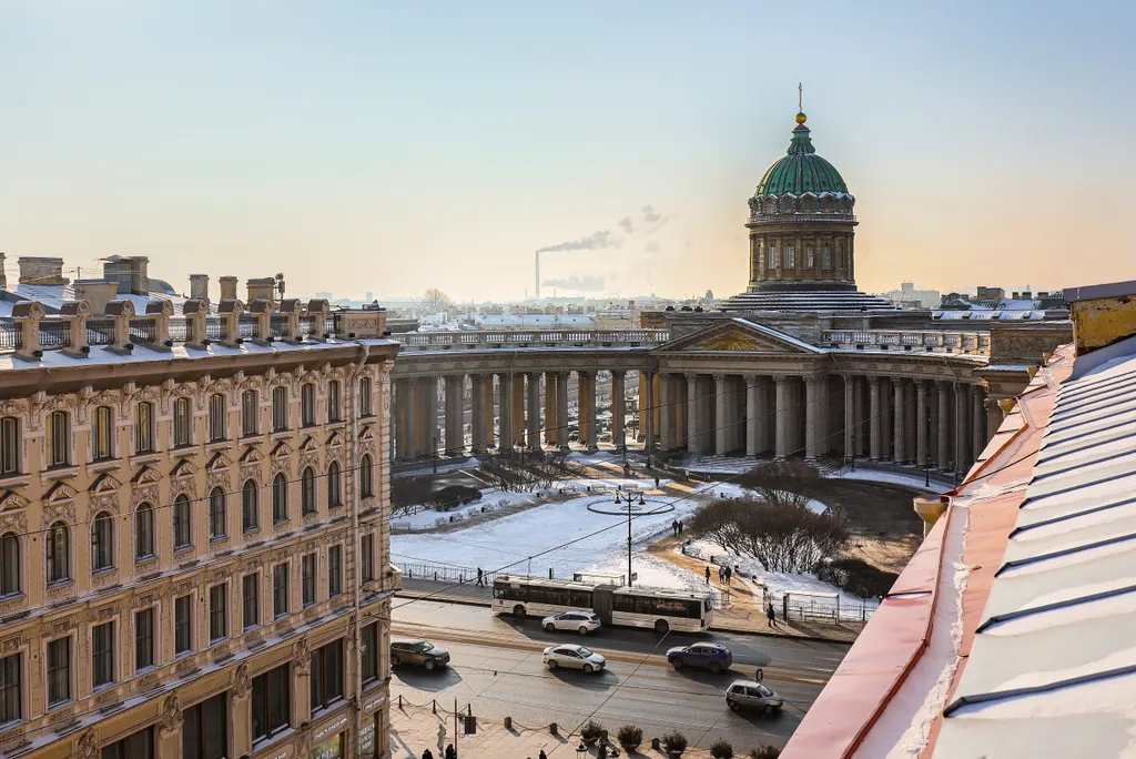 Квартира Квартира Мансарда с террасой и видом на Казанский собор — Санкт-Петербург