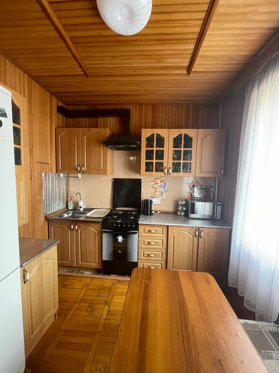 Уётная трехкомнатная квартира с лоджией , 4 минуты до моря