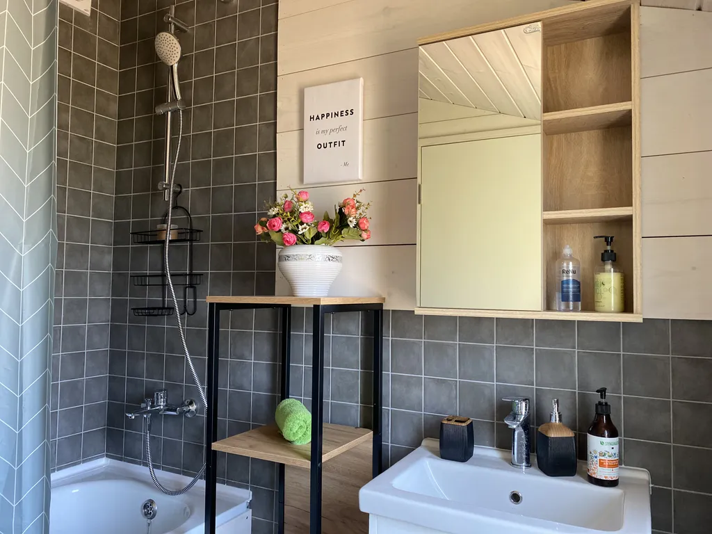 Уютный дом с видом на лес