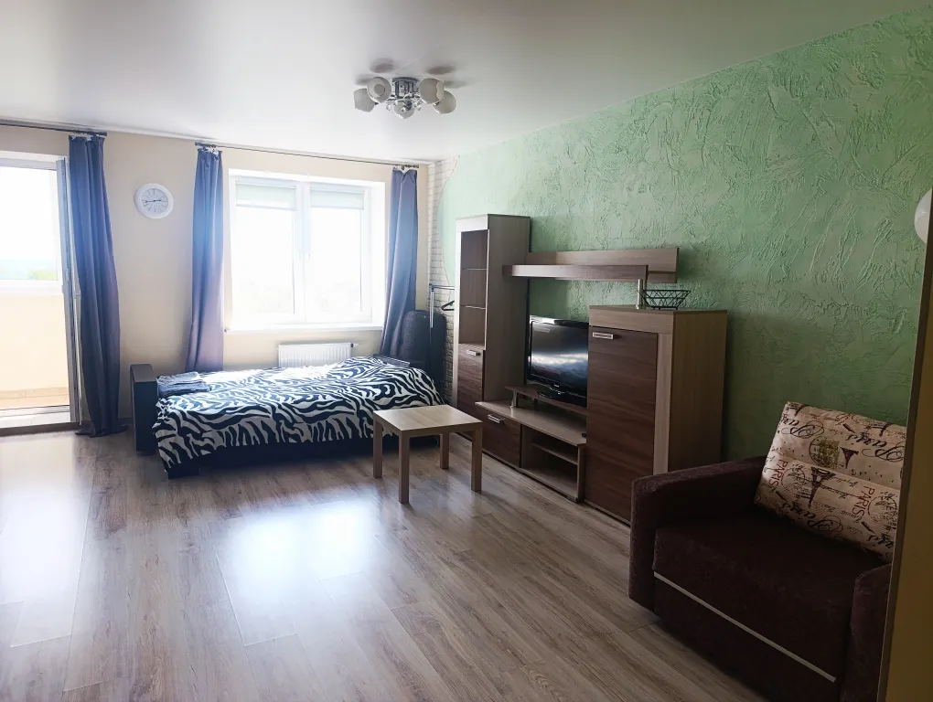 Студия с видом на реку