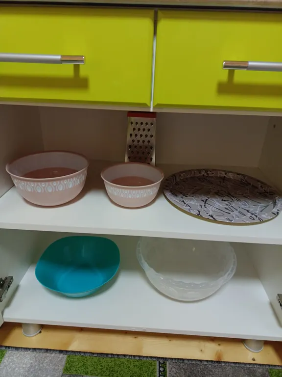 Половина 2х этажного коттеджа с отдельным входом