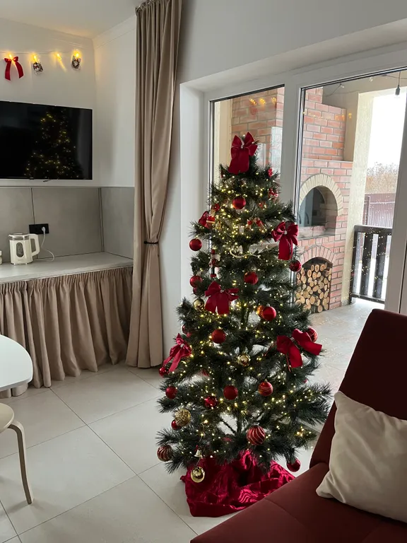 Уютный дом с личным садом