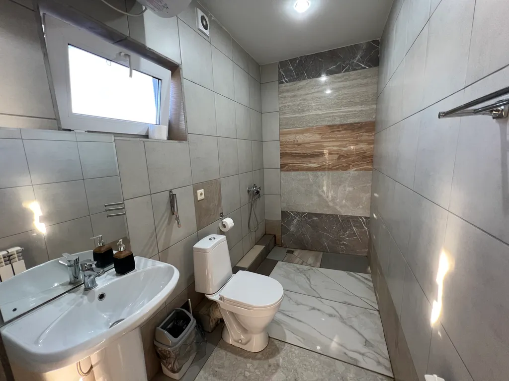 Коттедж Коттедж на берегу реки Кубань с баней, бассейном, банным чаном — Елизаветинская