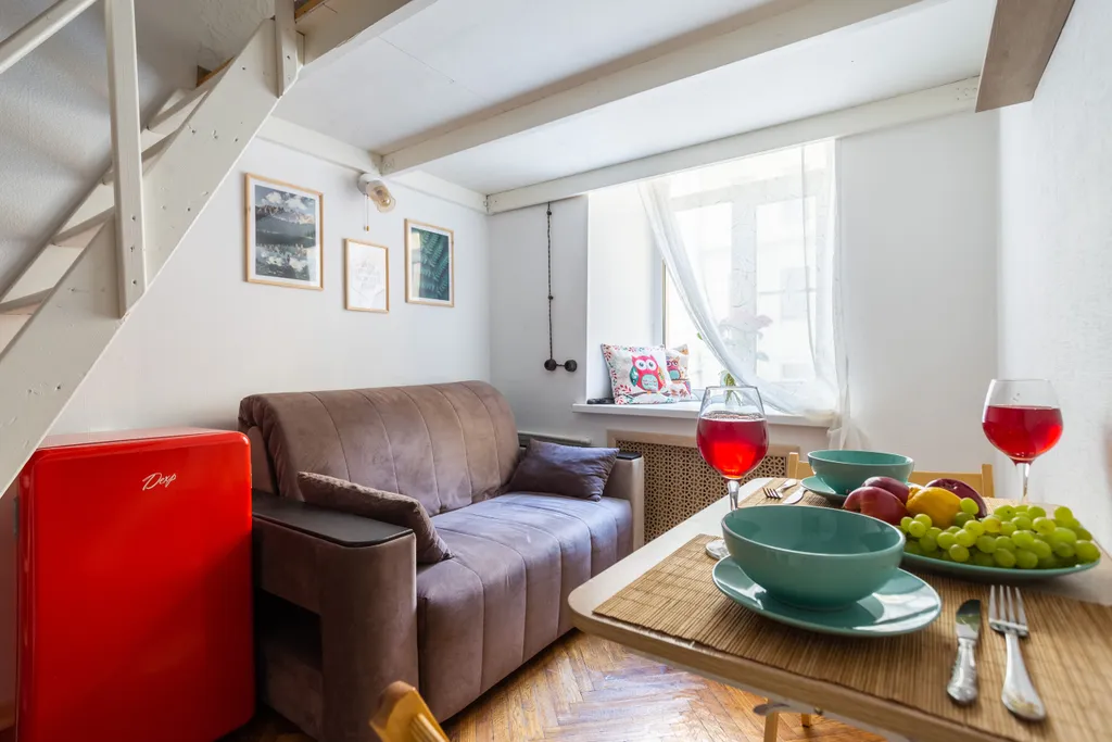 Квартира Квартира Студия Нечто в центре Санкт-Петербурга — Санкт-Петербург