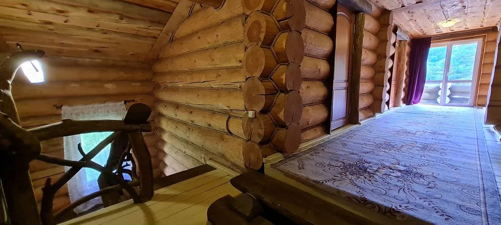 4-комнатный Дом