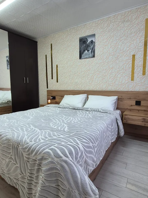 Квартира 2к квартира рядом с в/ч, 4 спальных места, хлопковое постельное — Алейск