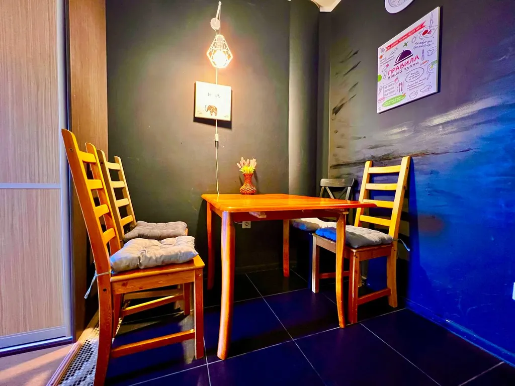 Квартира 1+ евро семейные апартаменты, центр, парковка, кафе, вояж, гудвин, развязка — Тюмень