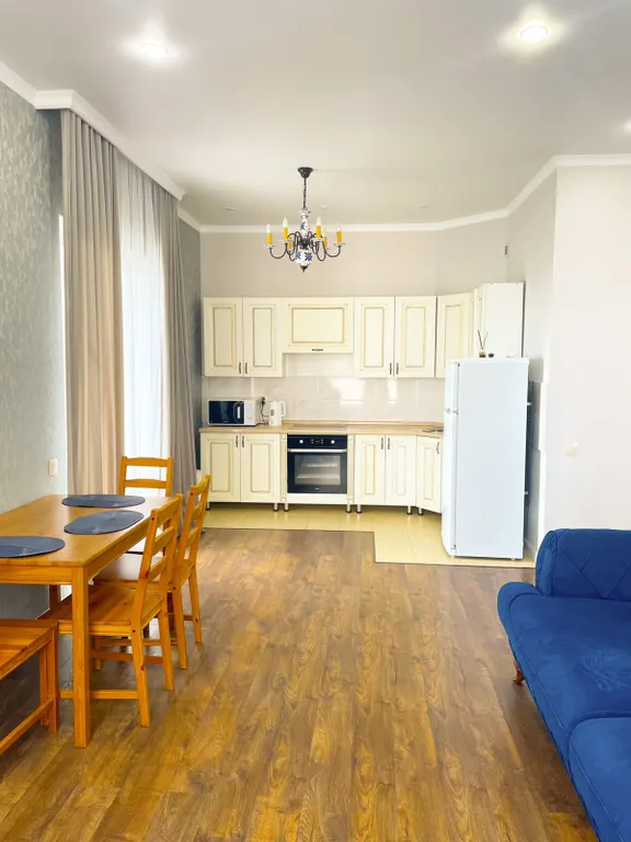 2-комнатная квартира возле Mega Silk WAy