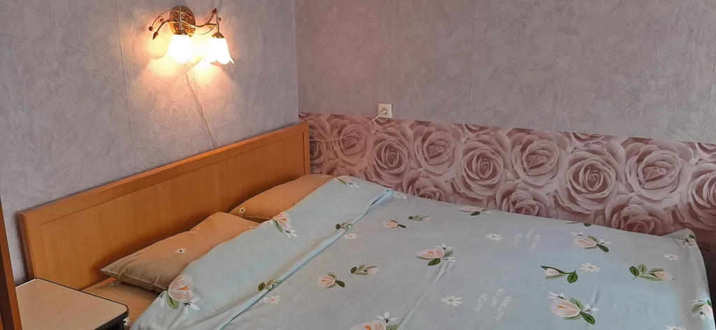 Квартира Квартира на Толстом Мысу между бухтой и открытым морем — Геленджик