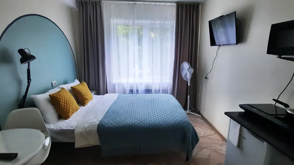 Квартира Благоустроенная студия — аренда посуточно в Абакан