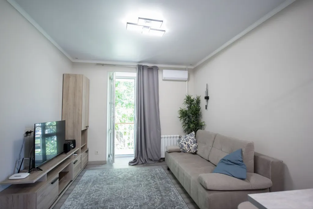 Квартира с новым ремонтом на центральной улице