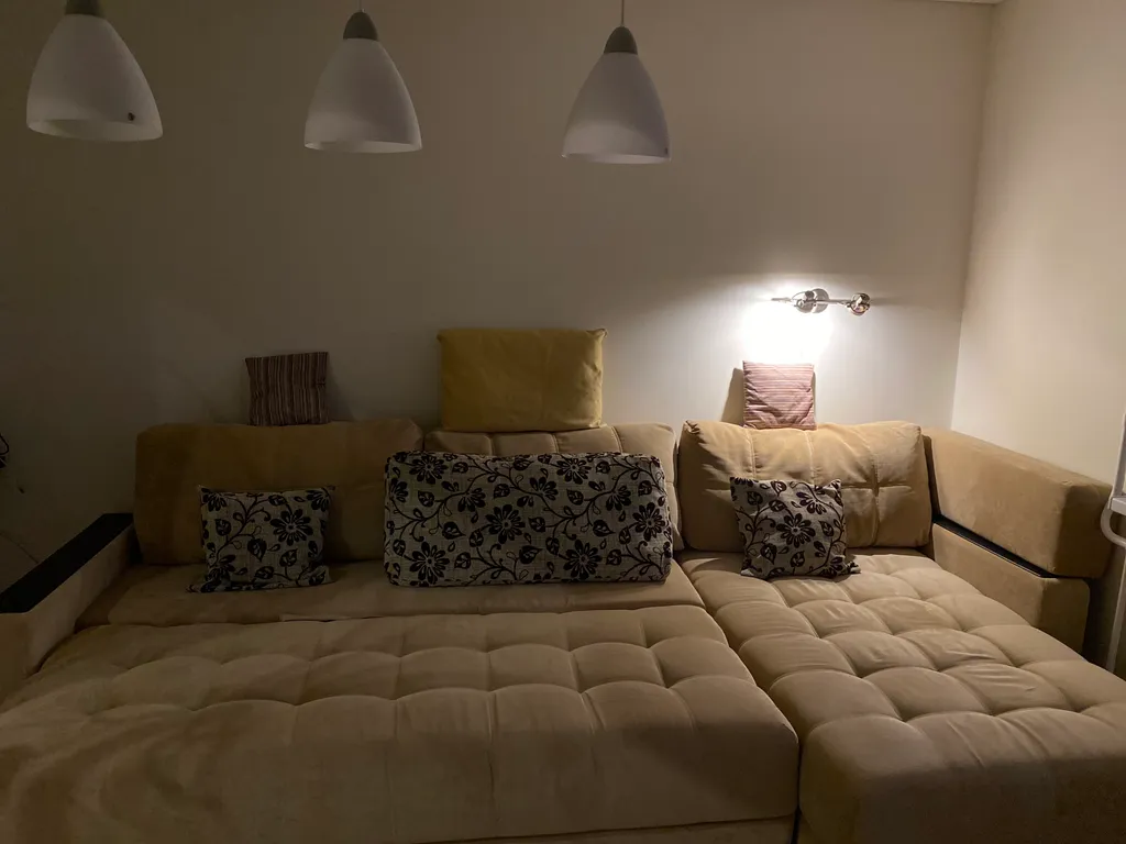 Через дорогу от ЛетоЛето Яркая 1+ квартира