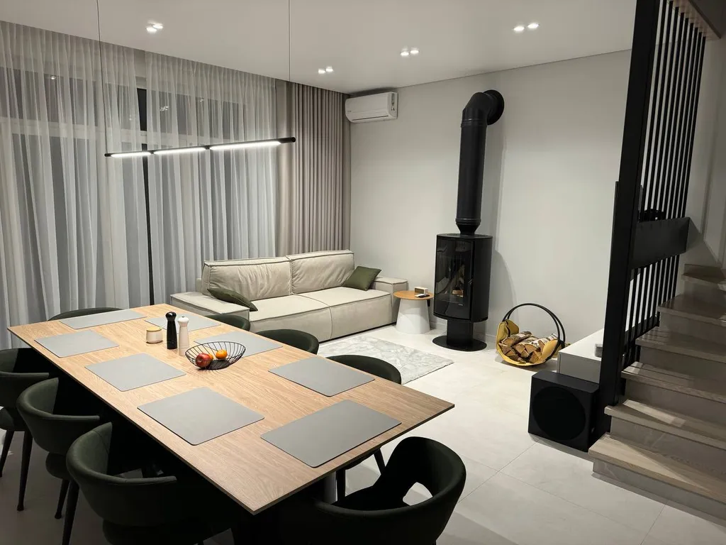 4-комнатный Дом