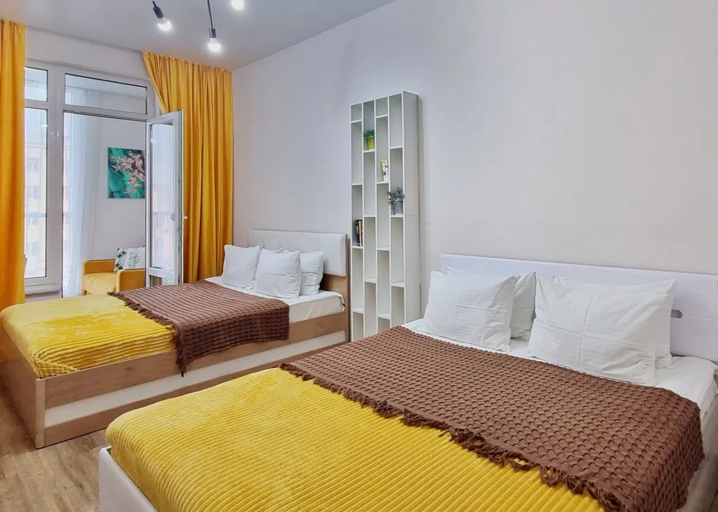 Рыжий Кот Семейный (уютная квартира на 6 спальных мест)