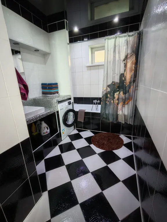 Уютный домик с баней рядом с центром города