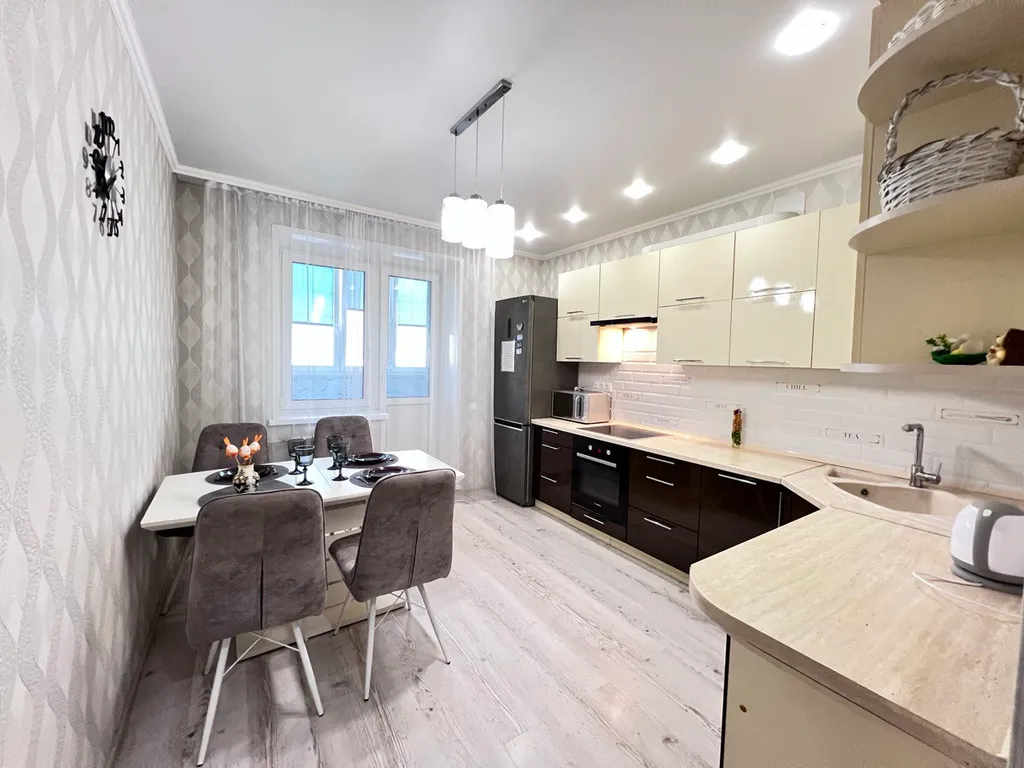 Двухкомнатная ЦЕНТР новый дом