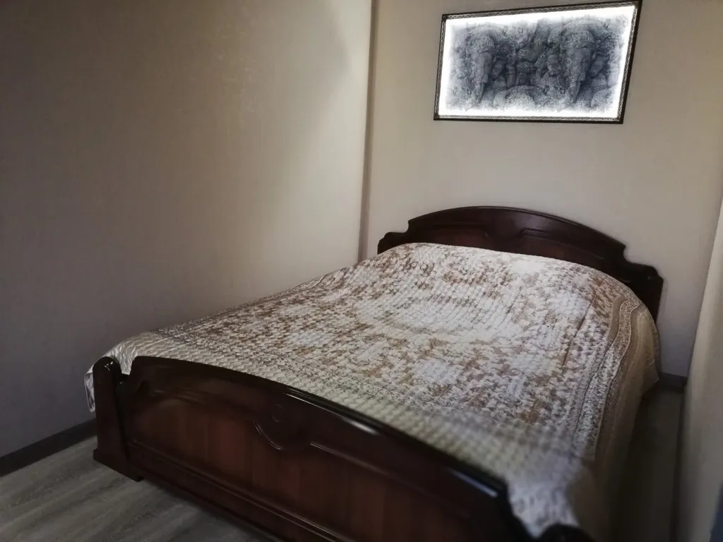 Евро с кондициенером в центре, парк