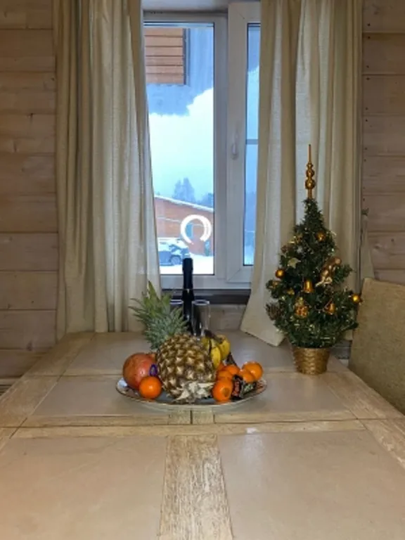 Коттедж Уютный дом с камином, баней на дровах и чаном в лесу на берегу реки — Старово