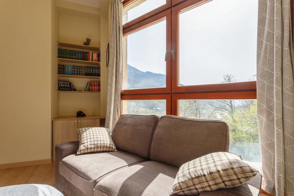 Двухуровневая квартира с великолепным видом в Красной Поляне