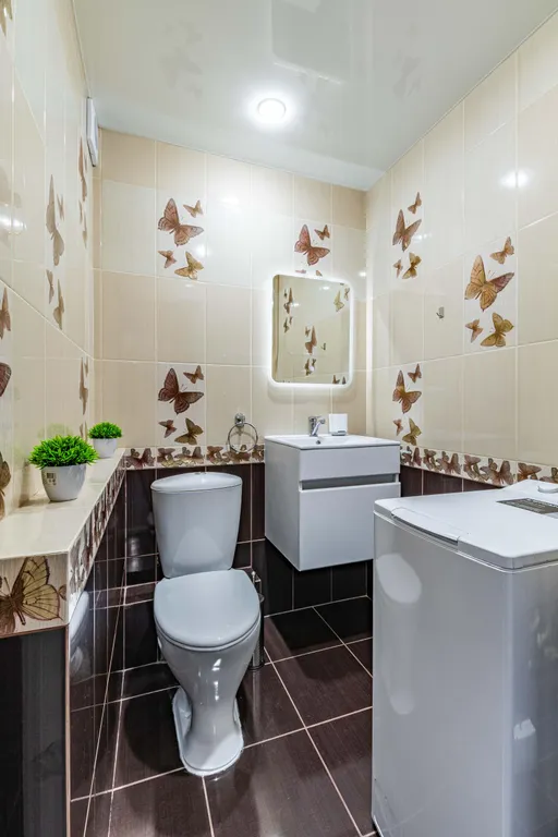 Уютная двухуровневая квартира с джакузи и аэрохоккем