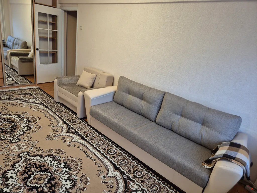 Светлая чистая однокомнатная квартира в центре города