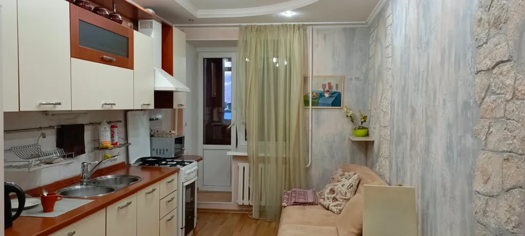 Квартира рядом с главной Елкой с панорамным видом на Кремль и Ривьеру