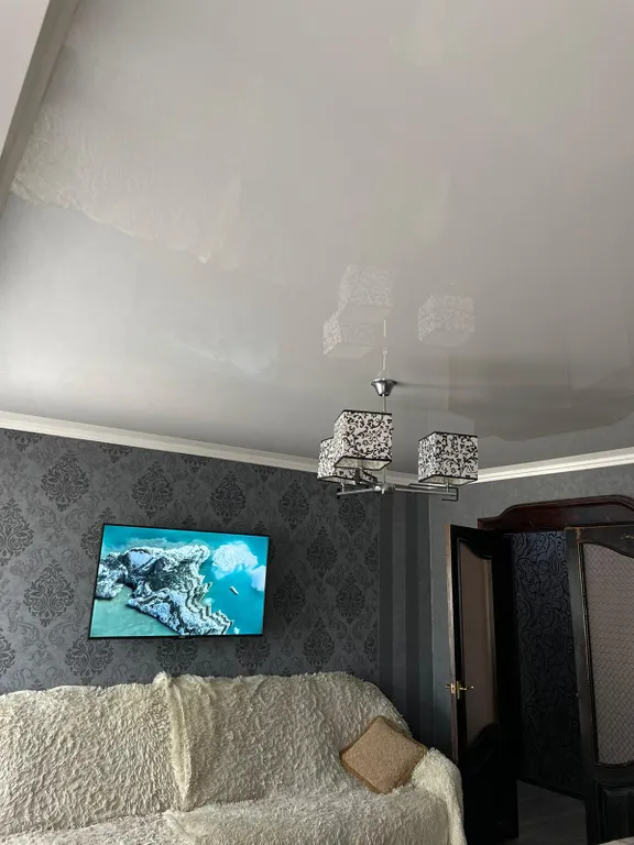 Сдаётся 3 комнатная квартира в самом центре города