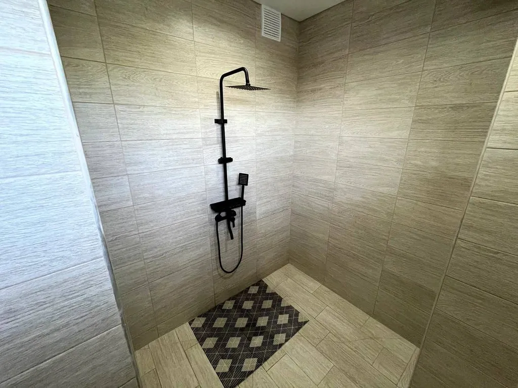 4-комнатный Дом