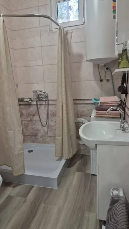 Коттедж в лесу