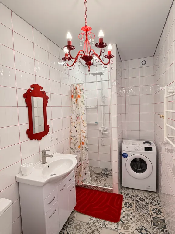 Дом в современном русском стиле рядом с монастырем