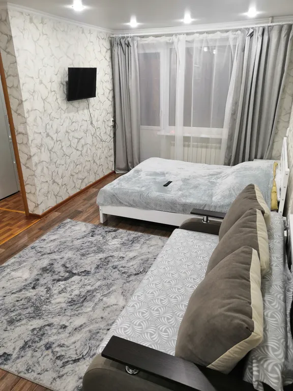 Уютная современная квартира — аренда посуточно в Валуйки