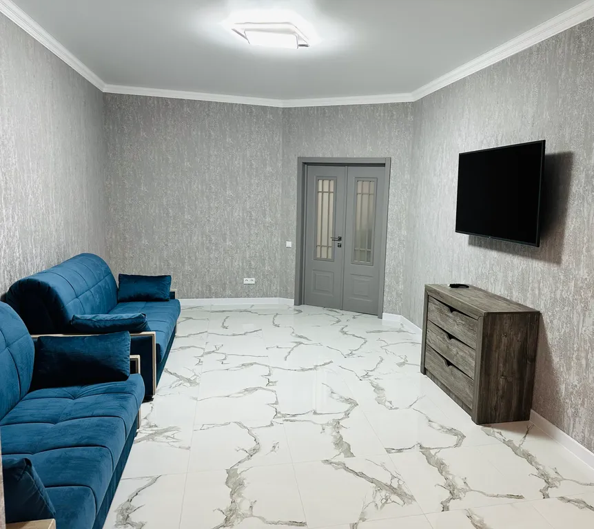 Уютная квартира в сосновом бору с видом на реку, лес и горы