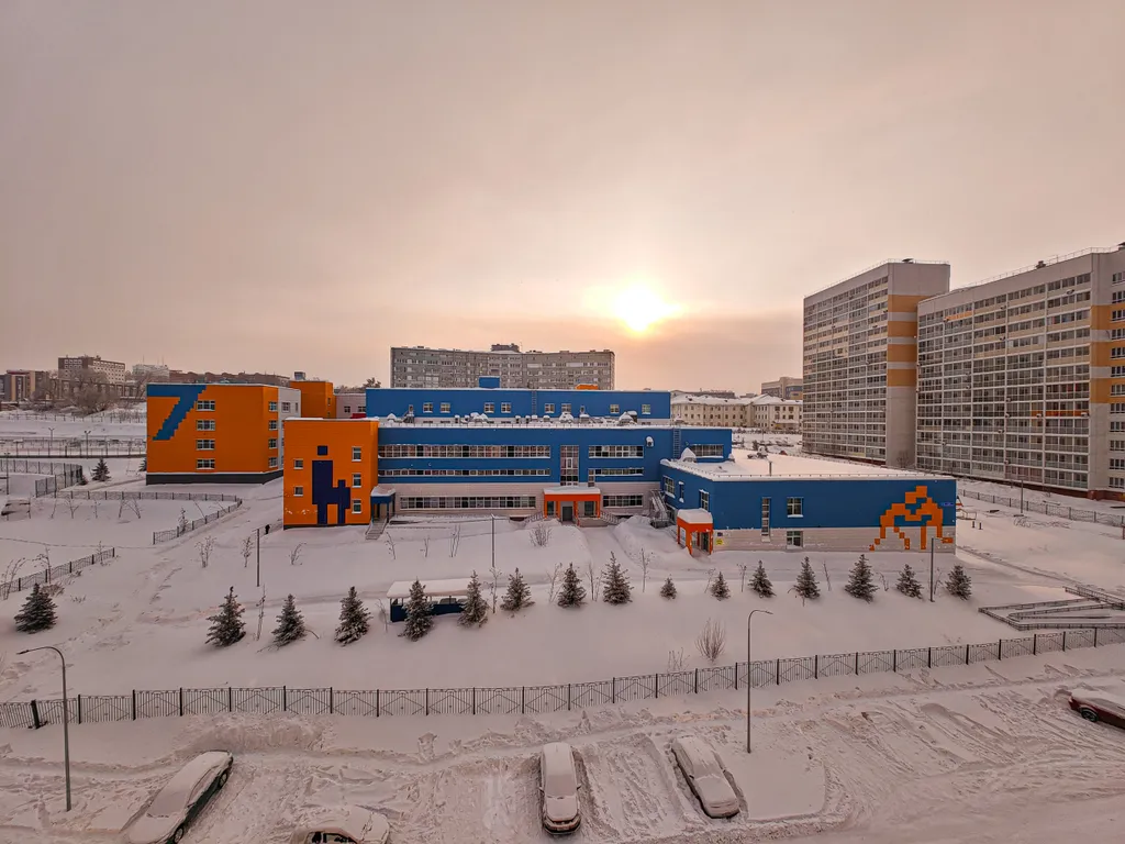 Однокомнатная квартира около ЛДК