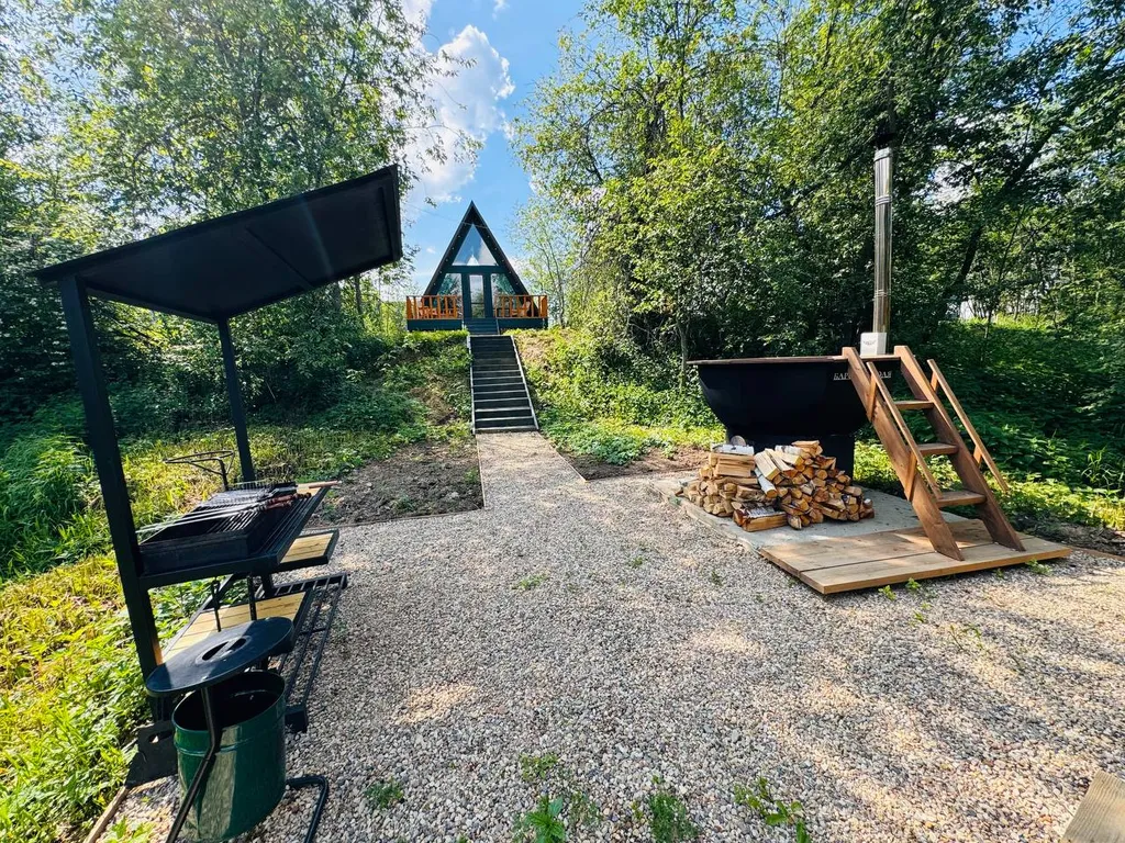 Дом для отдыха River 3 (банный чан, мангальная зона)