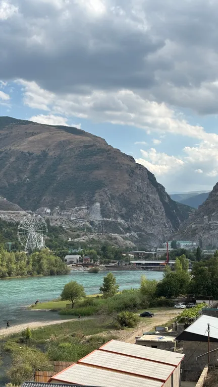 Коттедж Дом с видом на Сулакский каньон — Миатли