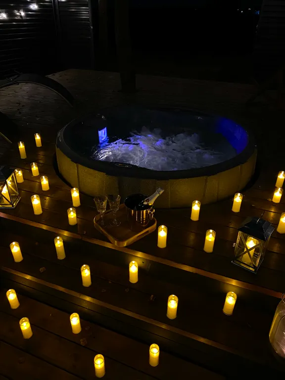 Скандинавский дом с джакузи, сауной и видом на живописное поле