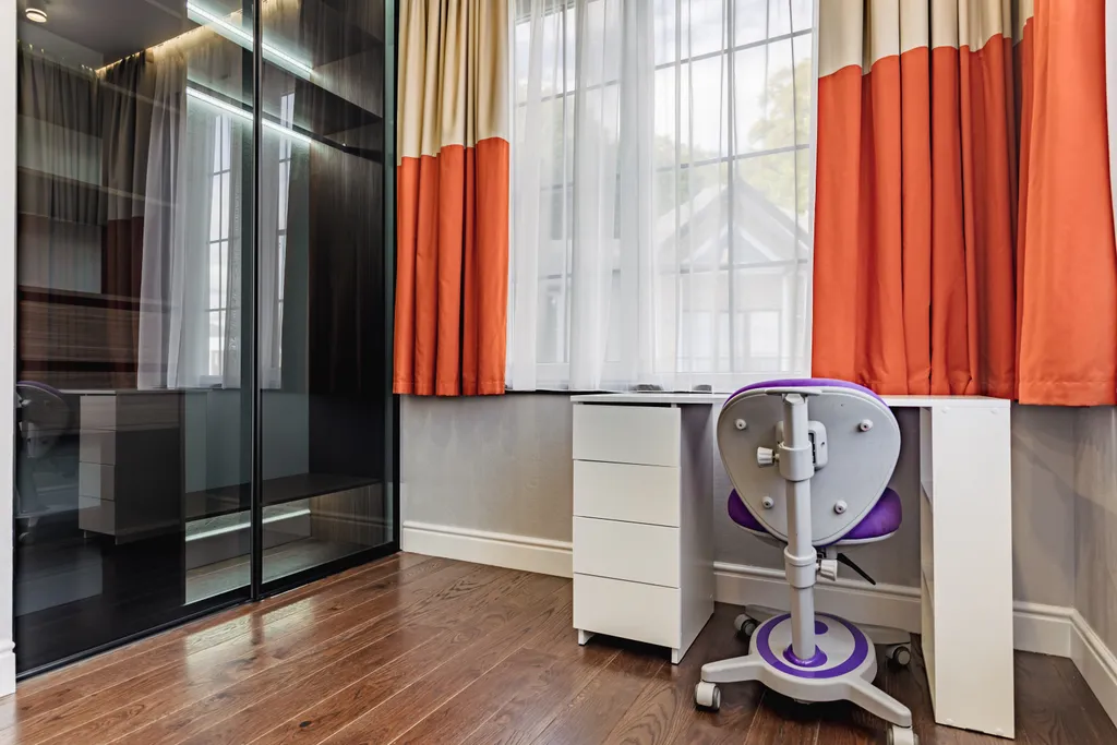 Дом с видом на море, горы, и теплым бассейном