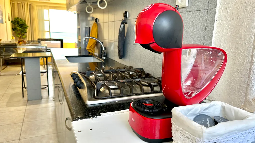 Потрясающие 2-комнатные апартаменты на берегу моря