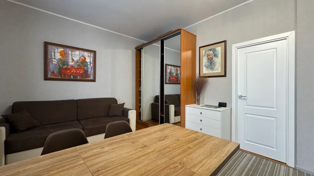 Таунхаус с сауной в центре у набережной