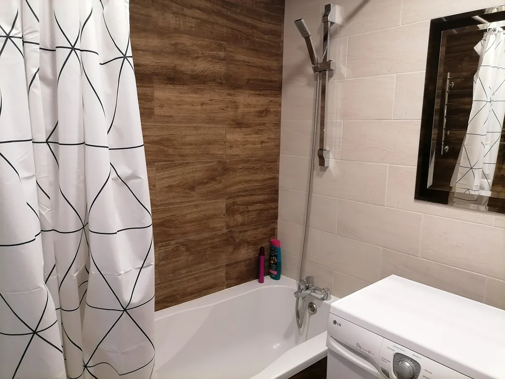 Уютная квартира - студия недалеко от Ледового дворца