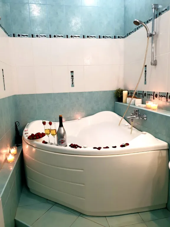 Lux-Apartments с 2 спальнями и камином